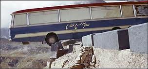 italian job cliffhanger coach bus